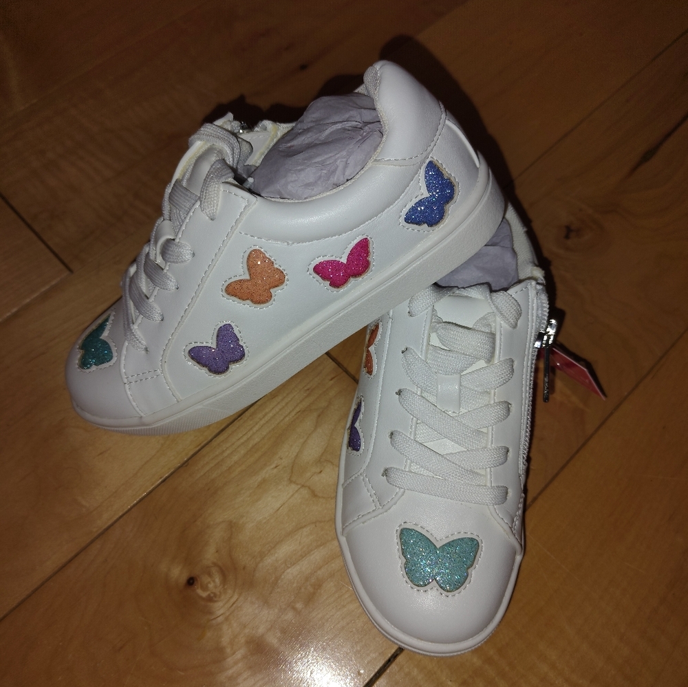 Nina Kids White Sneakers with Sparkly Butterfly Accents ✨NWT✨